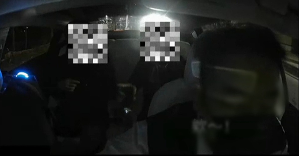 安全帶「甩」破隔熱紙引爆計程車口角：2500元損失揭露車內環保材質脆弱危機