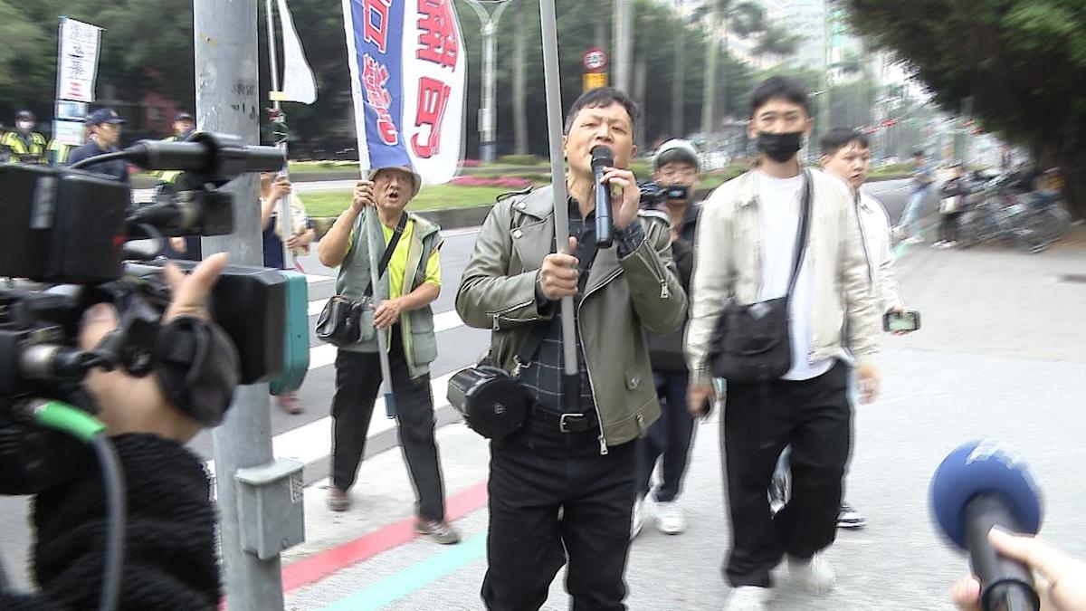凱道「挺柯」變調：青年節集會亂象，異議聲浪與衝突事件深度解析
