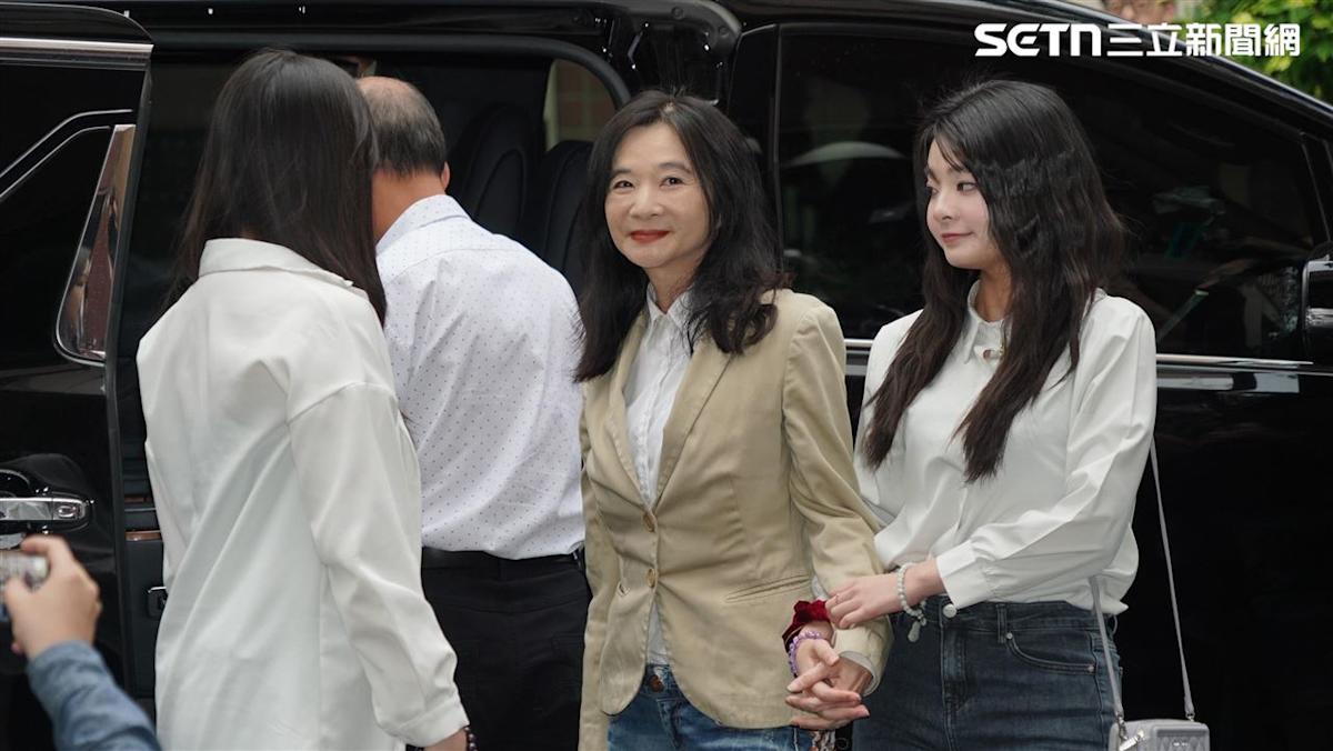 應曉薇京華城案重判15年斷選路！長女控訴：法院「抄起訴書」羅織罪名