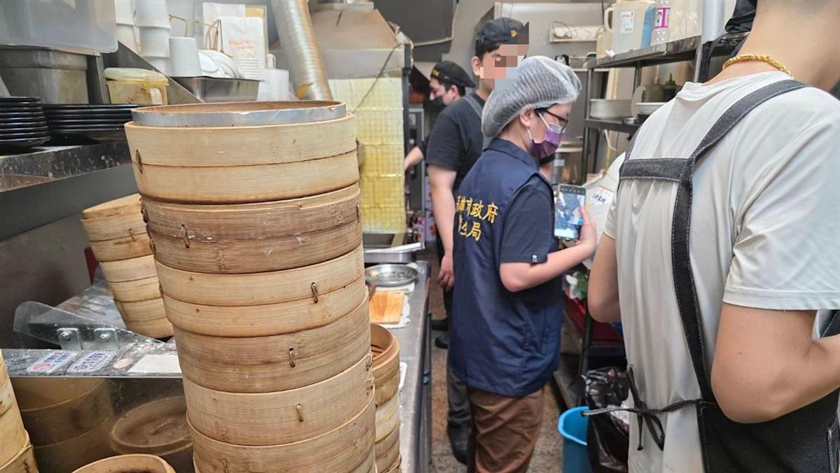 鳳山外送餐點驚現「加料」疑雲!衛生局突擊稽查揭食安漏洞