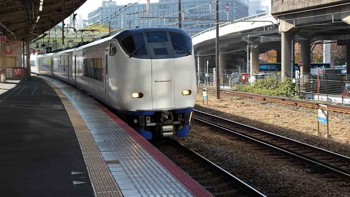 JR東海「飛驒號」名古屋站超速驚魂：駕駛打瞌睡釀險，180乘客無傷