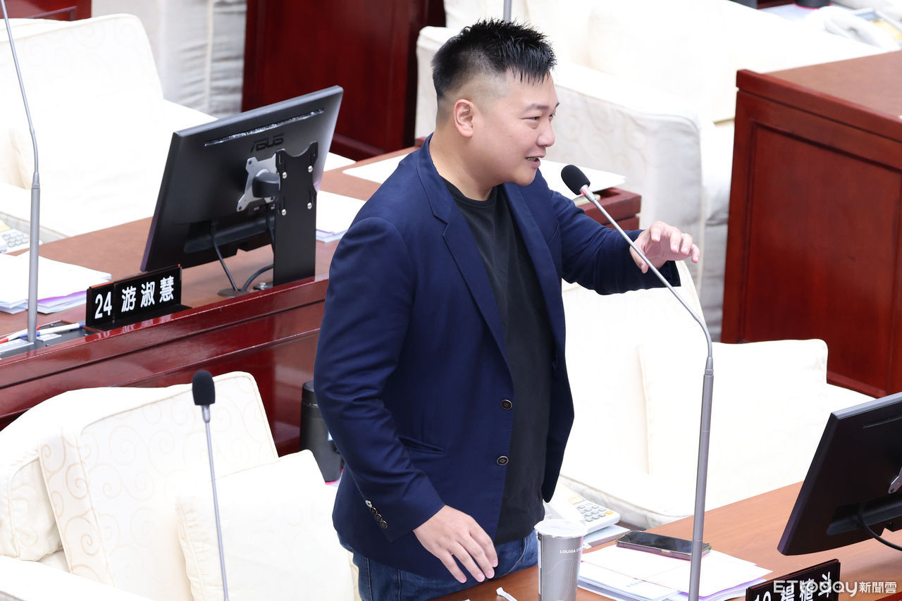 京華城案判決引爆藍白共鳴:柯文哲遭重判17年,楊植斗直指「賴清德司法濫權」