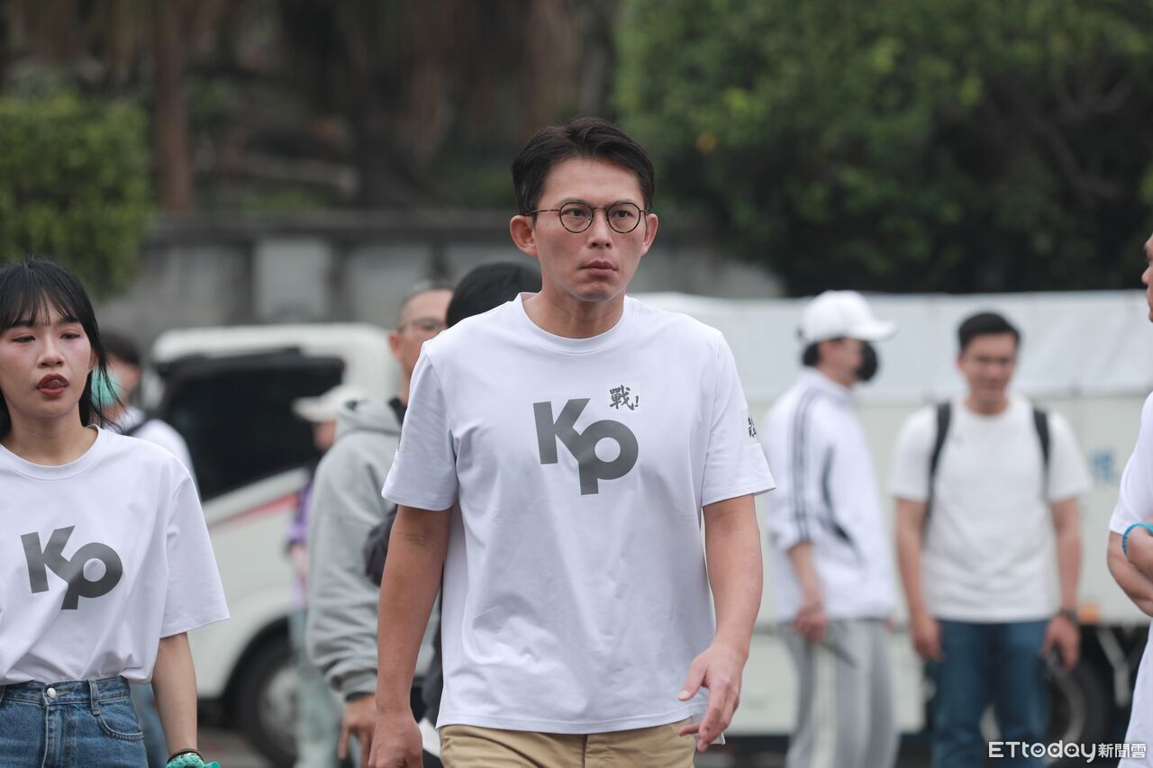 柯文哲回鍋民眾黨主席現變數?黃國昌:只要他點頭,司法判決成最大阻礙