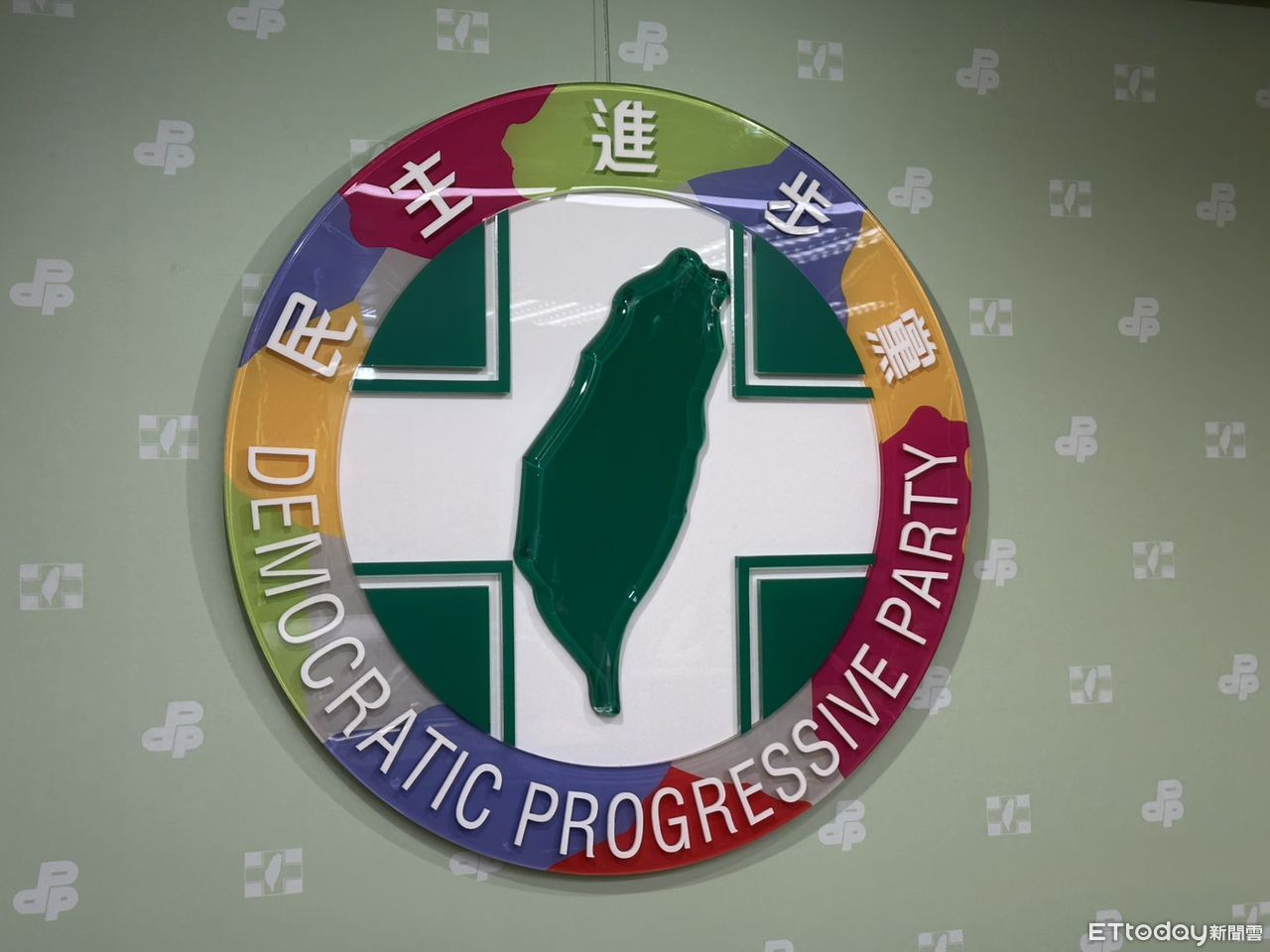 中共AI認知戰升級！台灣成「統戰實驗室」？揭露數位威脅與媒體識讀防線