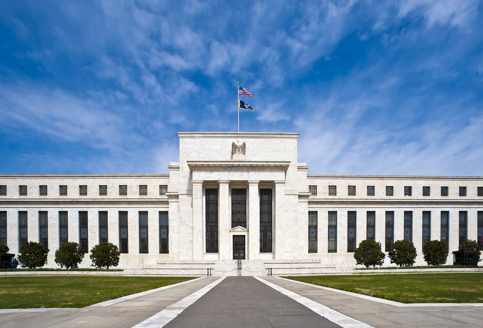 Fed 主席交棒倒數:華許入主動向引爆貨幣政策大辯論,參院聽證四月登場