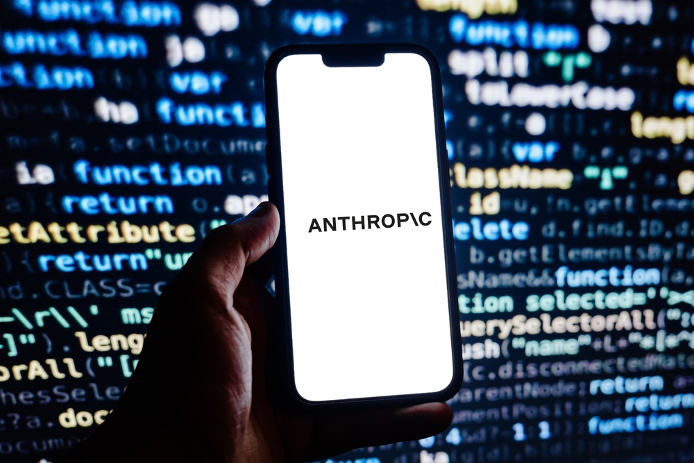 Anthropic「Mythos」AI模型資安能力驚人!市場憂顛覆產業,資安股應聲重挫。