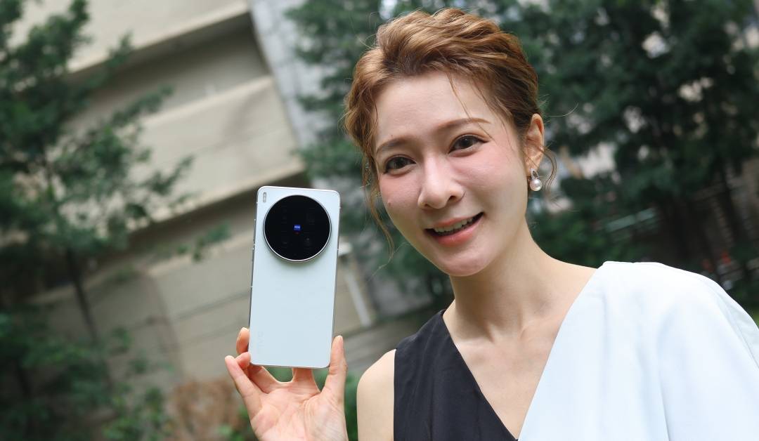 vivo X300 Ultra 發表:2 億畫素長焦鏡頭、4K 120fps 全焦段錄影