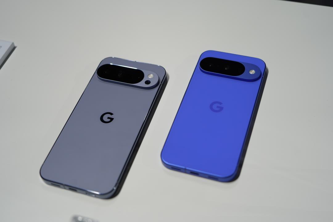 Google Pixel 11 諜照曝光！螢幕邊框縮窄、相機島全黑設計