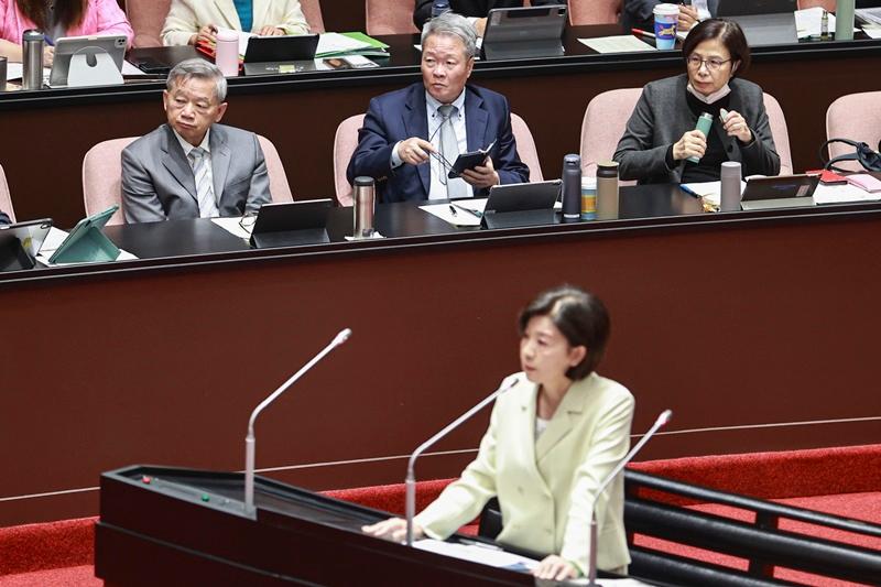 顏慧欣職場排擠疑雲 楊珍妮首度回應:靜待調查
