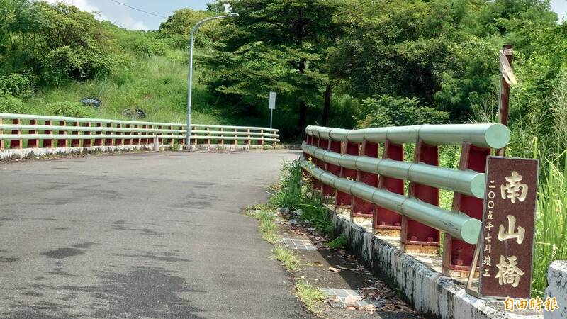 南山公墓保存爭議 促進會批市府未公開文資報告即推動遷葬
