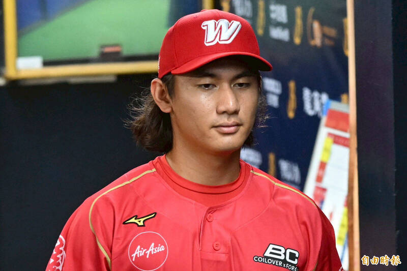 味全龍驚奇新秀王伯洋 從自主培訓躍升一軍開季名單