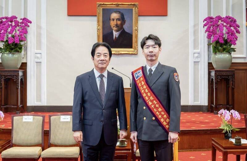 金門消防英雄洪嘉壕獲十大生命救援獎 總統召見表揚救人義舉