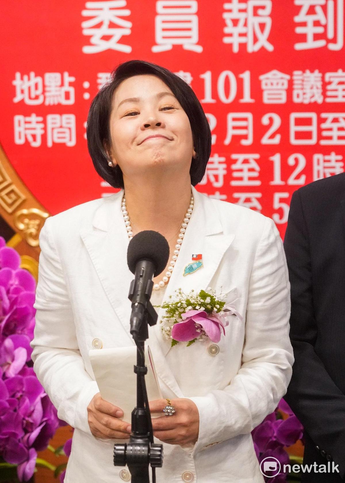 民眾黨立委李貞秀國籍爭議引關注 從商界轉戰政壇經歷受矚目