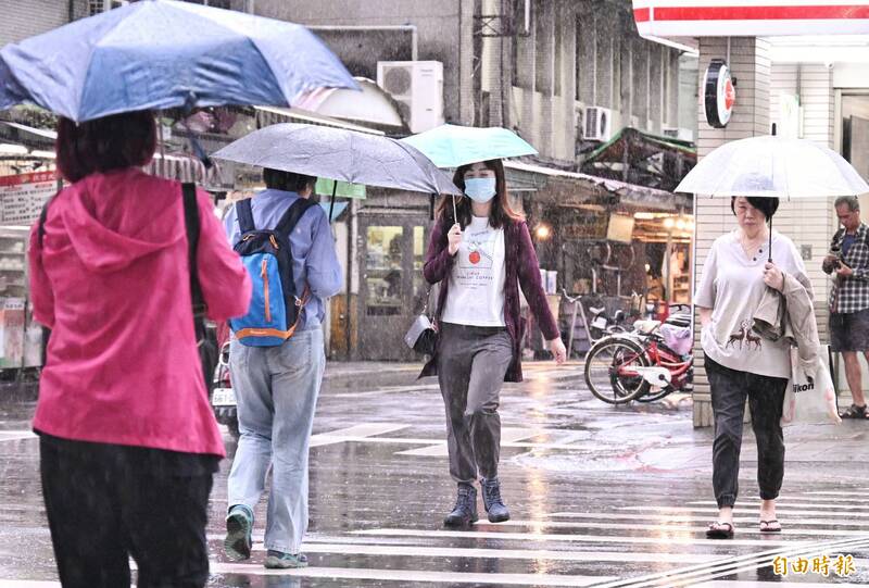 入春最強春雨鋒面襲臺！北臺灣嚴防局部大雨 清明連假天氣劇變