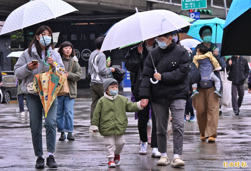 鋒面來襲！北台灣今晨暴雨後轉晴 專家警告明日強對流恐伴雷擊強風